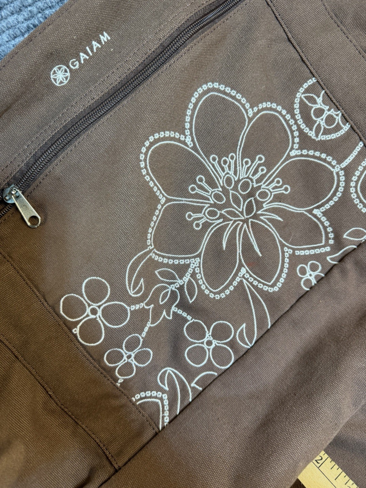 Gaiam Yoga Mat Bag Long Brown Floral Carrier Gym Tote Workout Bag