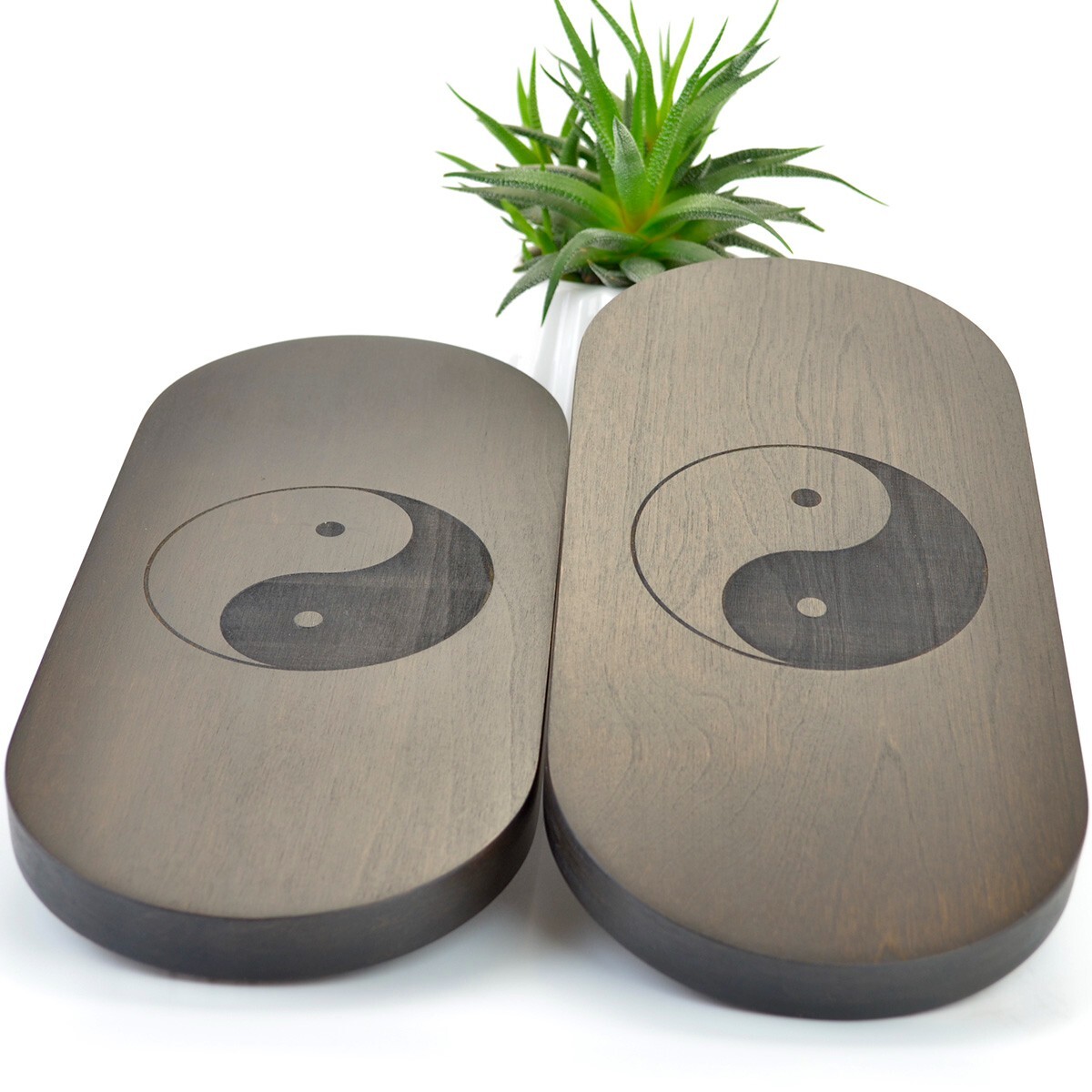Dynamic Sadhu Board « Yin Yang » Copper Nails 10 mm/0.4 inch